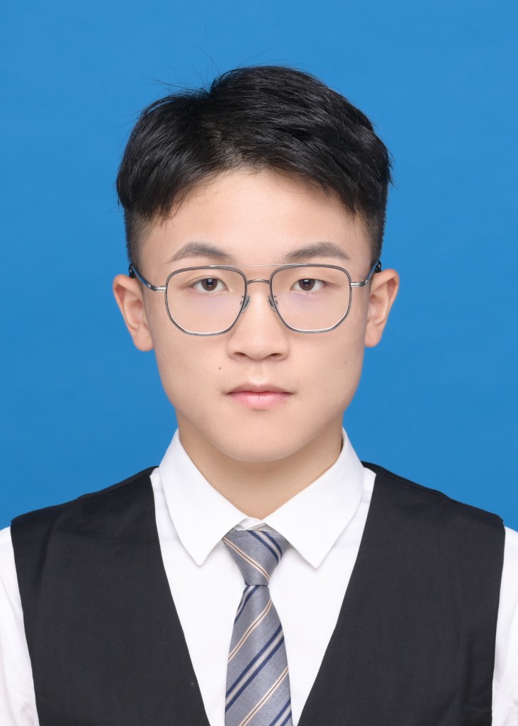 郑博成个人照片